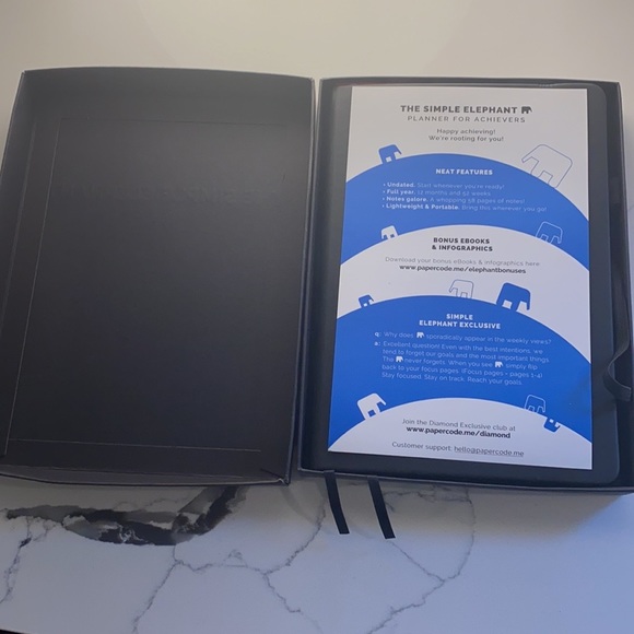 The Simple Elephant Planner - Picture 2 of 14